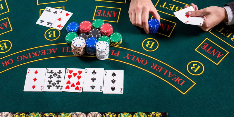 Poker phiên bản trực tuyến tại địa chỉ Casinoo Best uy tín